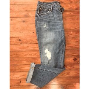 Jennifer Lopez Boyfriend jeans